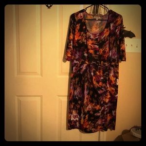 Black & Magenta Brushstroke Short-Sleeve Dress